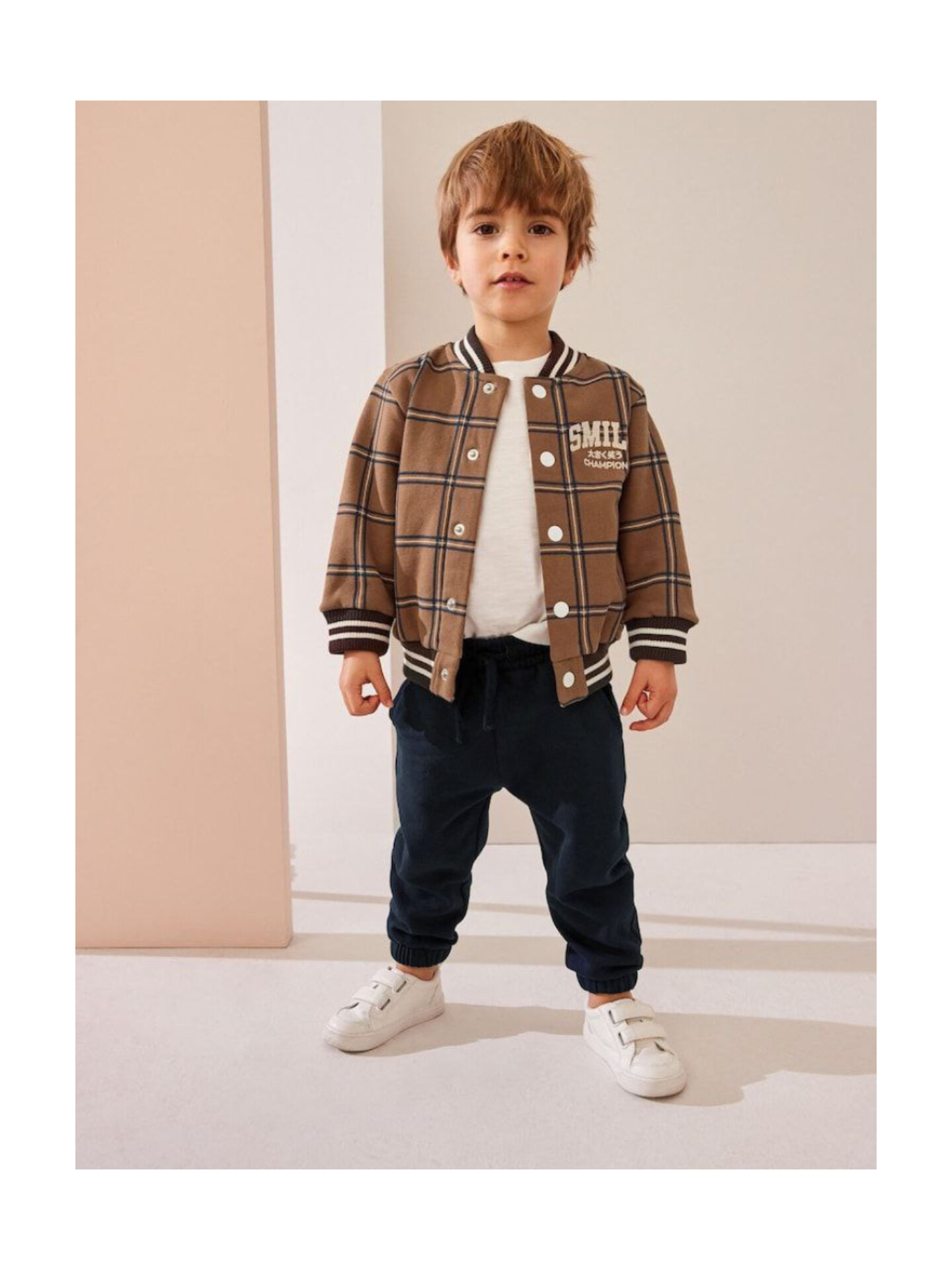 ست سوییشرت قهوه ای چهارخانه  و شلوار