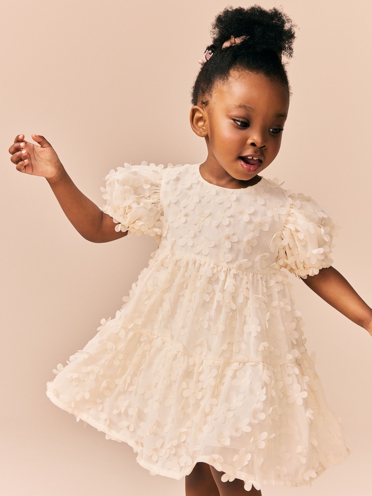 پیراهن کرم گل ریز