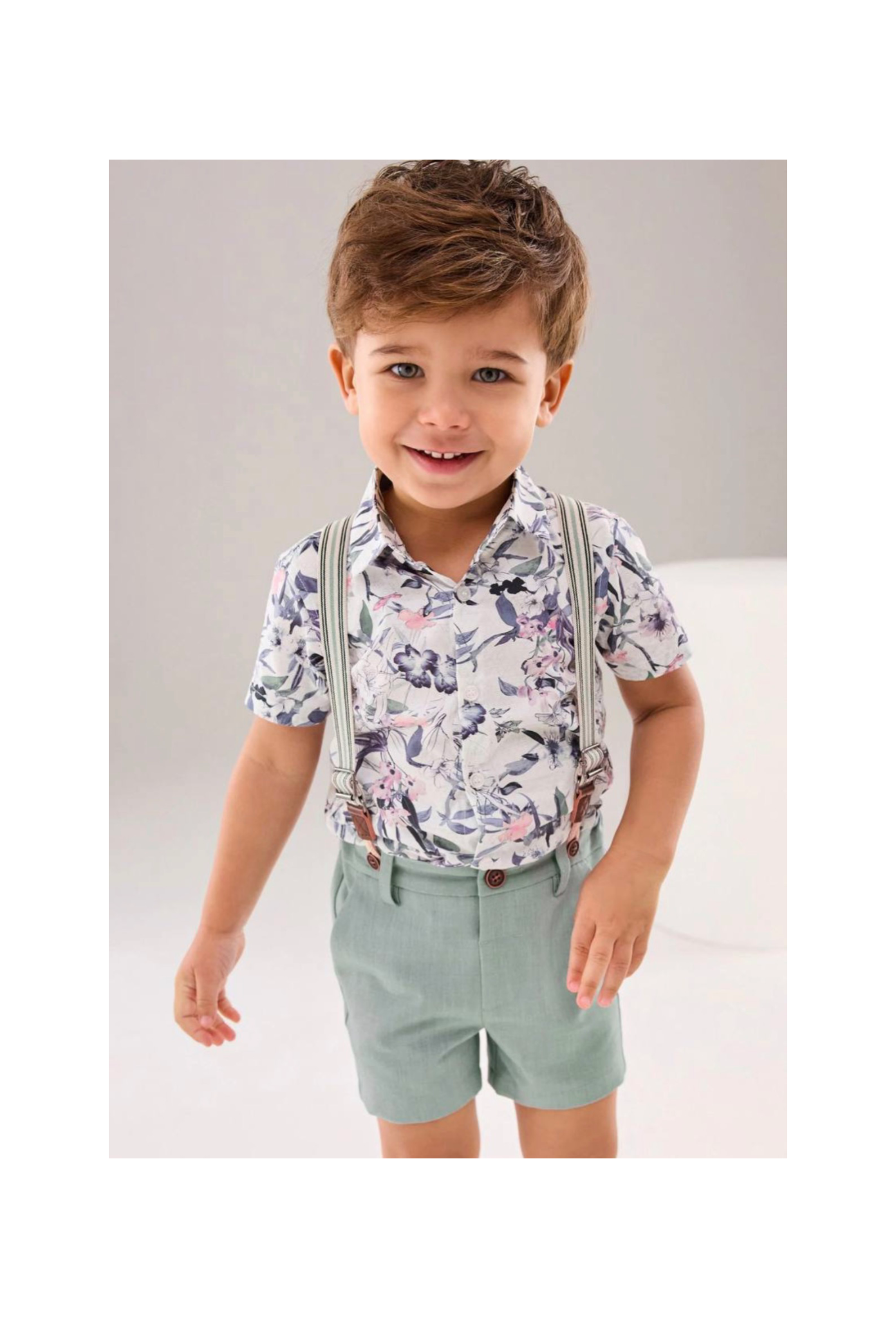 ست پیراهن، شلوارک و‌ ساسبند