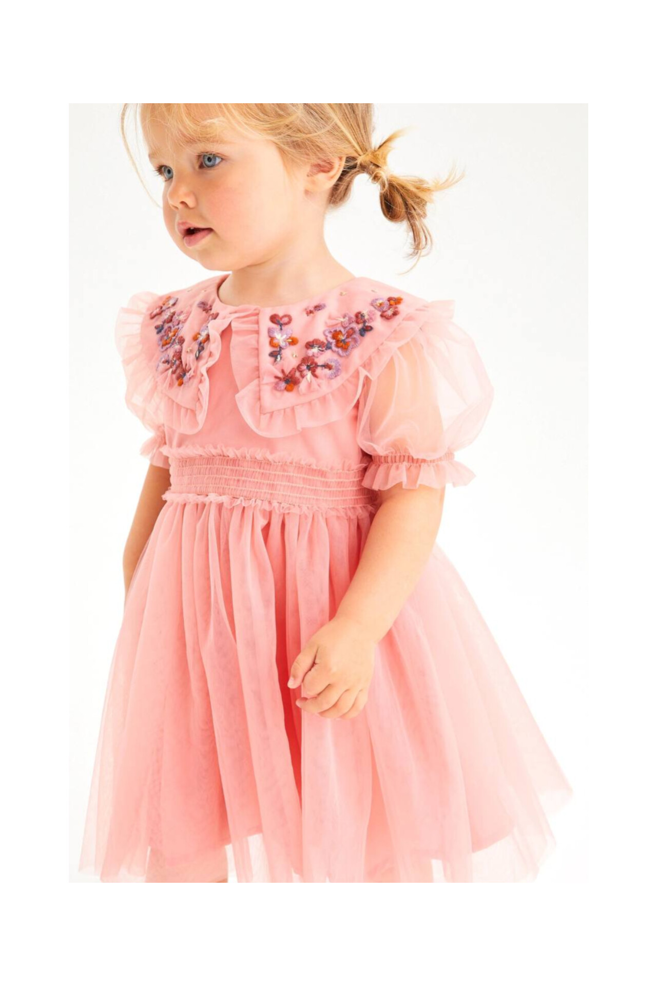 پیراهن صورتی یقه گلدوزی