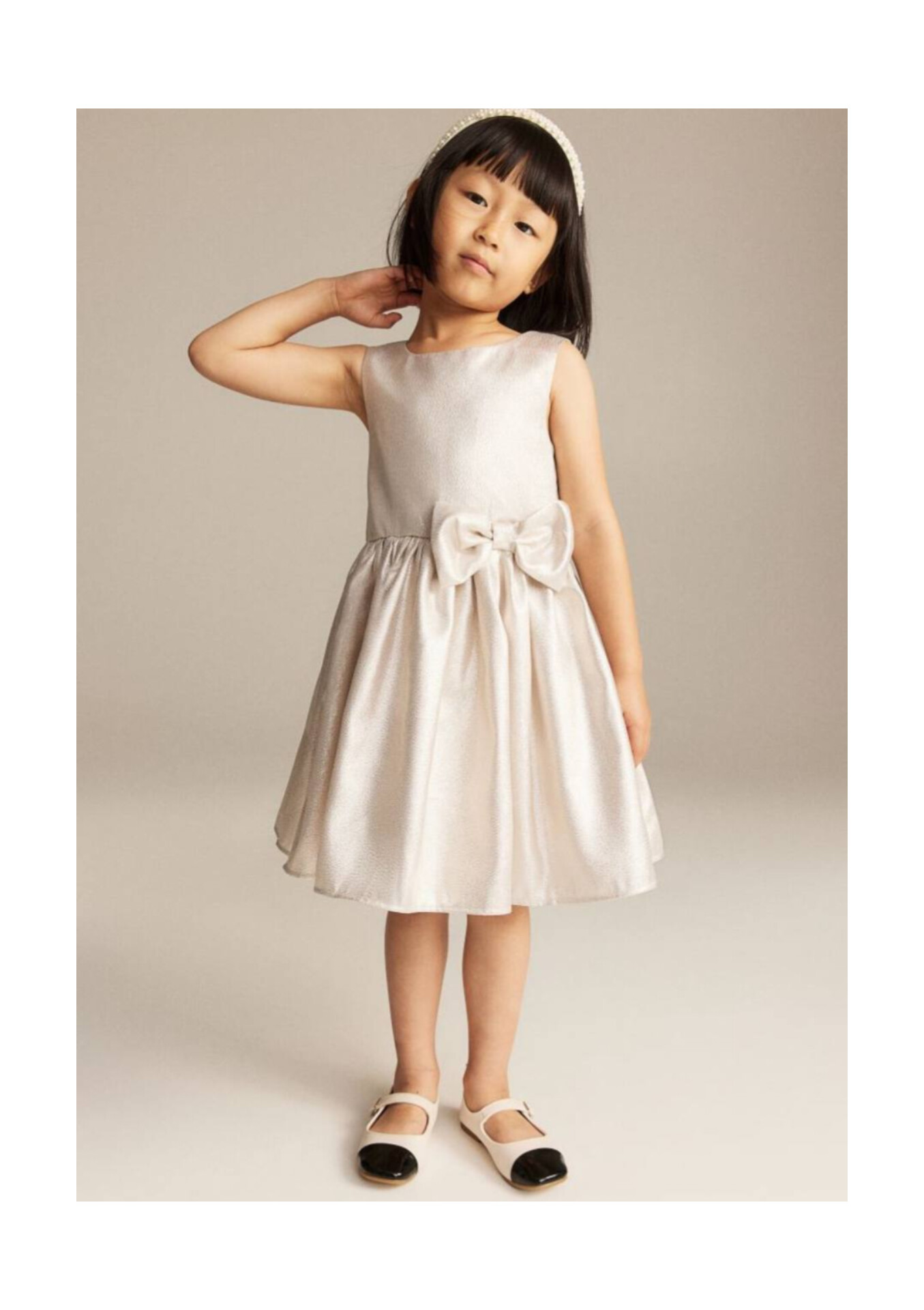 پیراهن طلایی شاینی