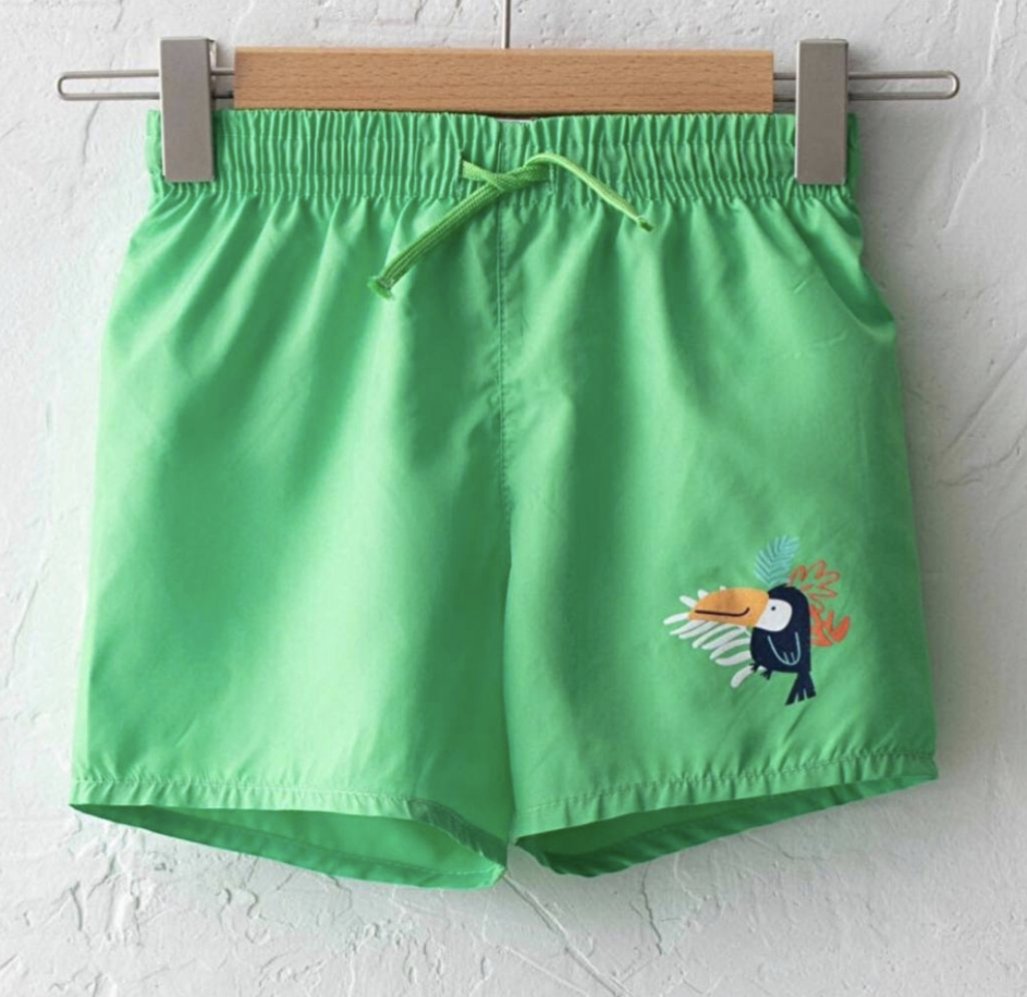 مایو شرتی سبز کلاغ