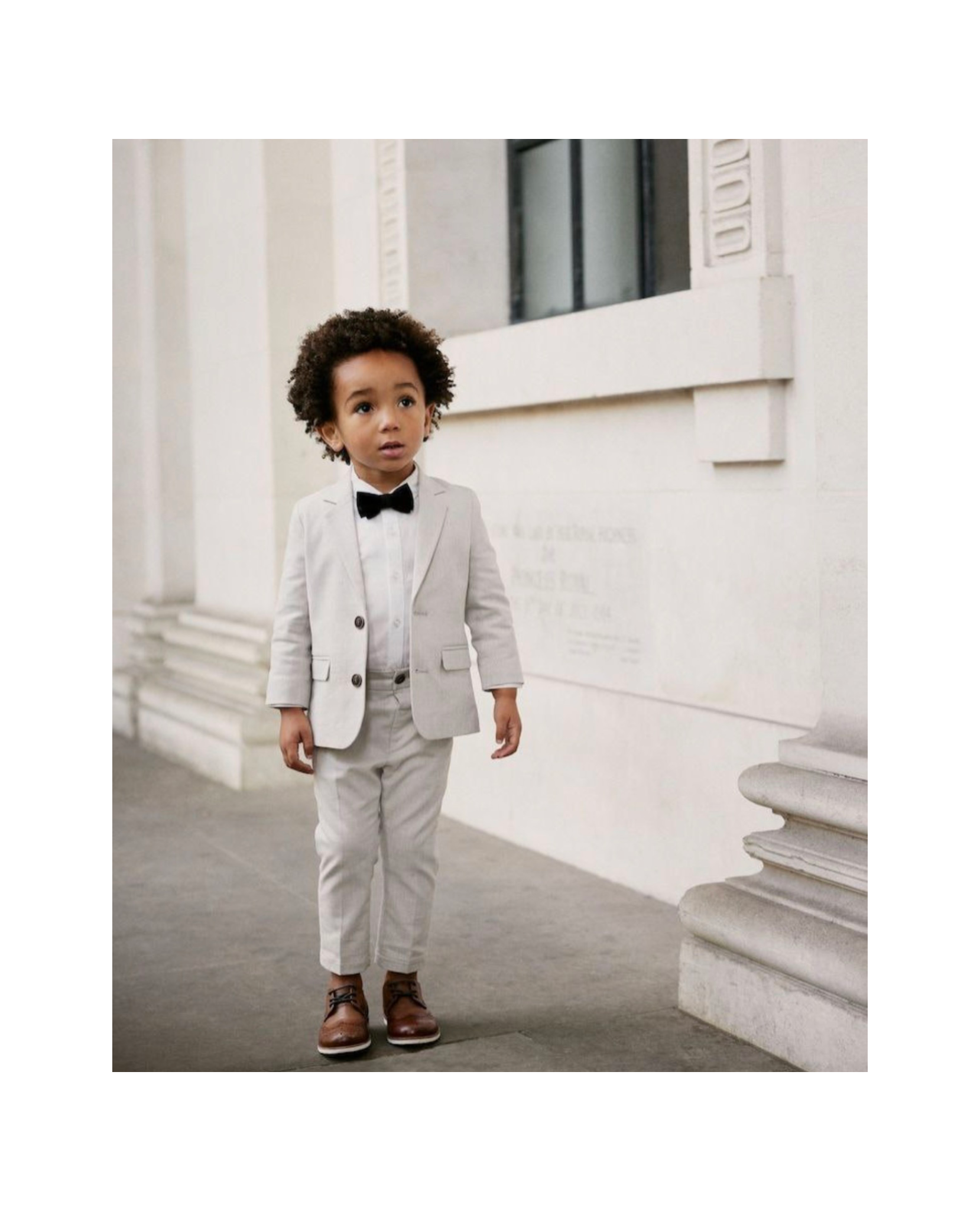 ست پیراهن، کت و شلوار و پاپیون